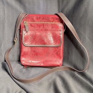 Maroon paisley stamped Relic crossbody bag